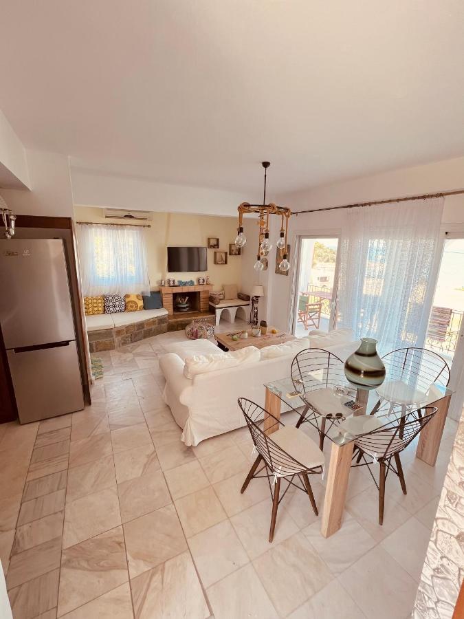 Magic House At Halkida 1M From The Beach! Apartment Chalkida Luaran gambar